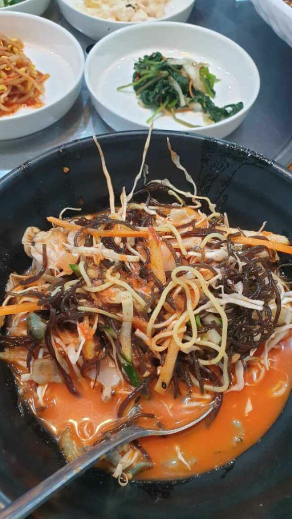 전복해물물회